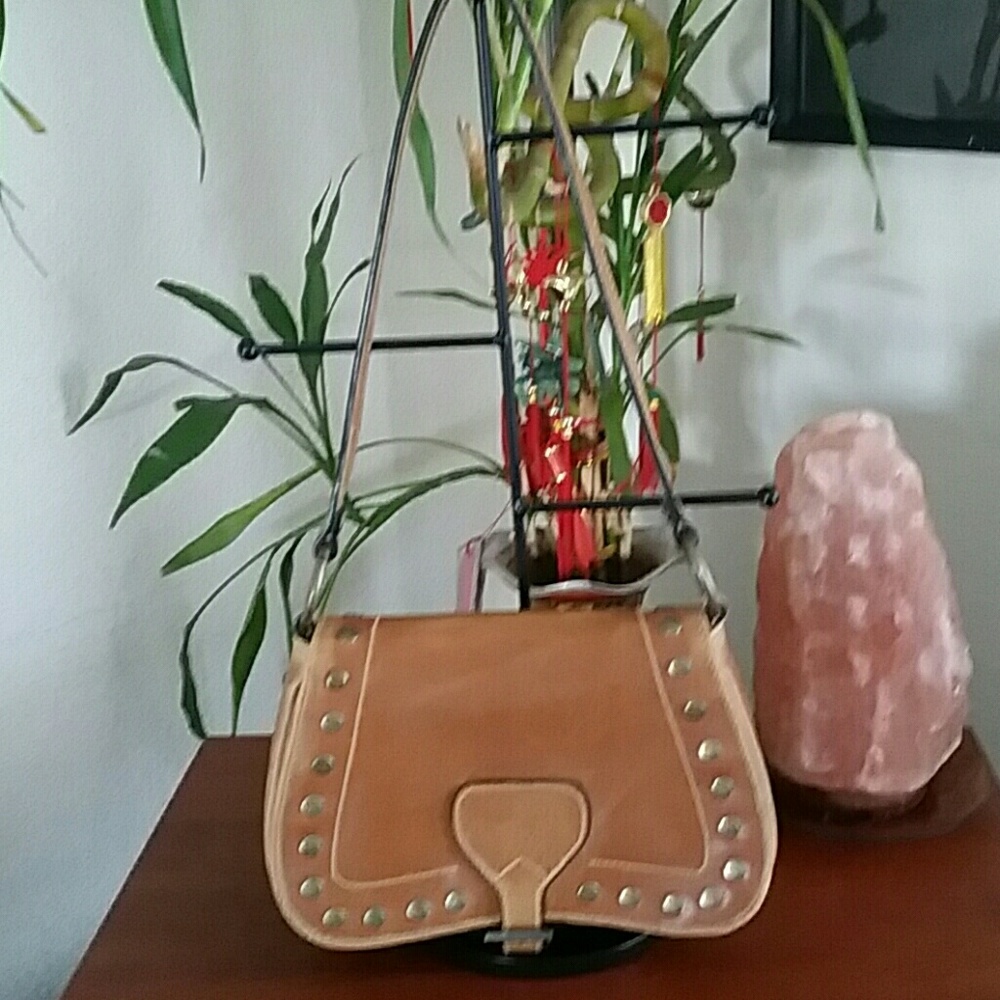 SOLD...PRICE DROP!  Fashion Express Handbag.